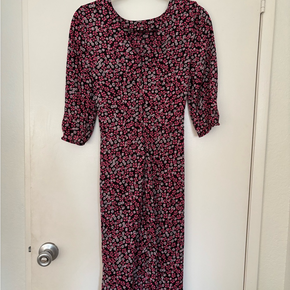 Zara Pink and White Sheath Dress with 3/4 Cuffed Sleeves